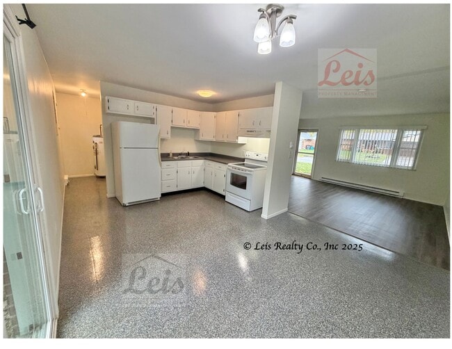 Photo - 1449 Skylark Dr