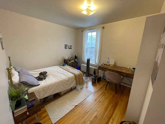 Photo - 112 Gore St Unit 4