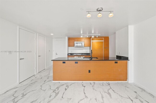Photo - 50 Biscayne Blvd Unit 2211