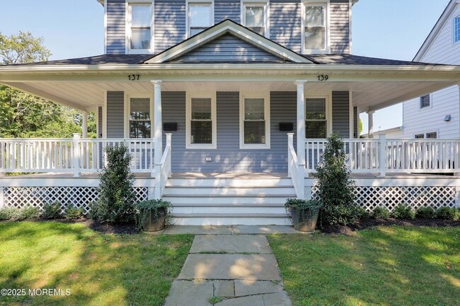 Photo - 137 Hudson Ave
