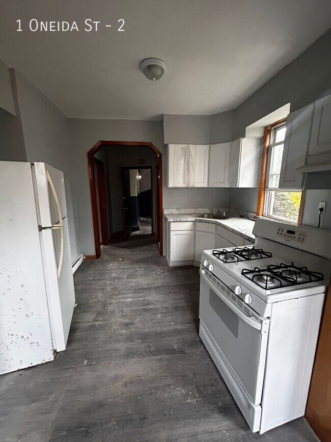 Photo - 1 Oneida St Unit 2