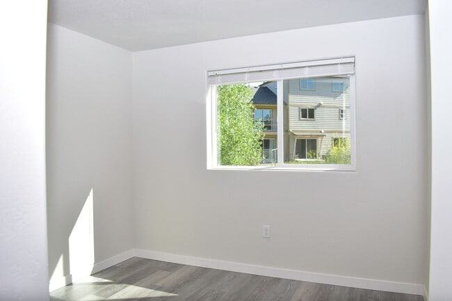 Photo - 1973 Sky Park Dr Unidad 1973 Sky Park #3