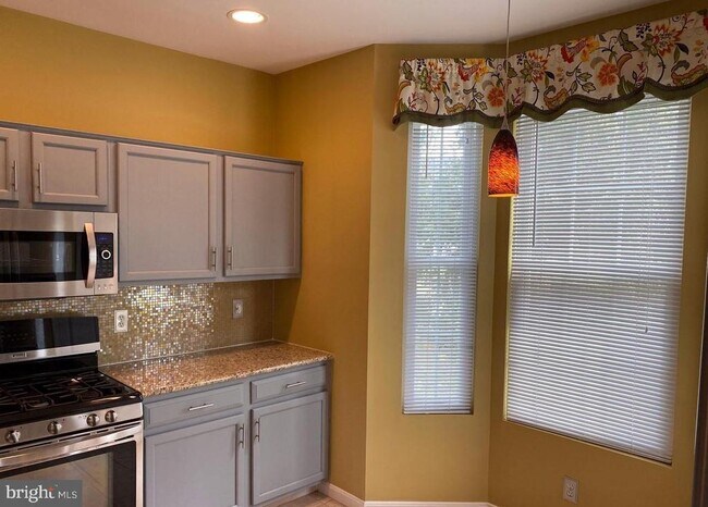 Photo - 46608 Drysdale Terrace Unit 101