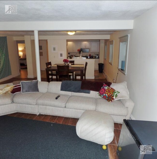 Photo - 19 South St Unit B1