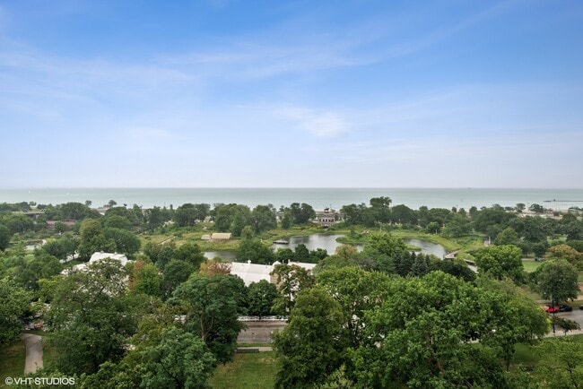 Photo - 1850 N Clark St Unit 1608