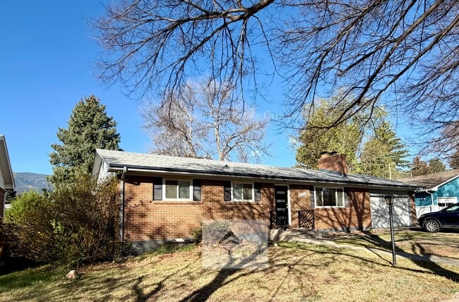 Photo - 1122 Pike Dr