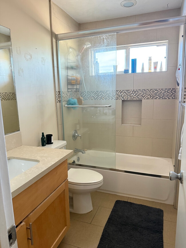 Photo - 1909 22nd St Unit 3