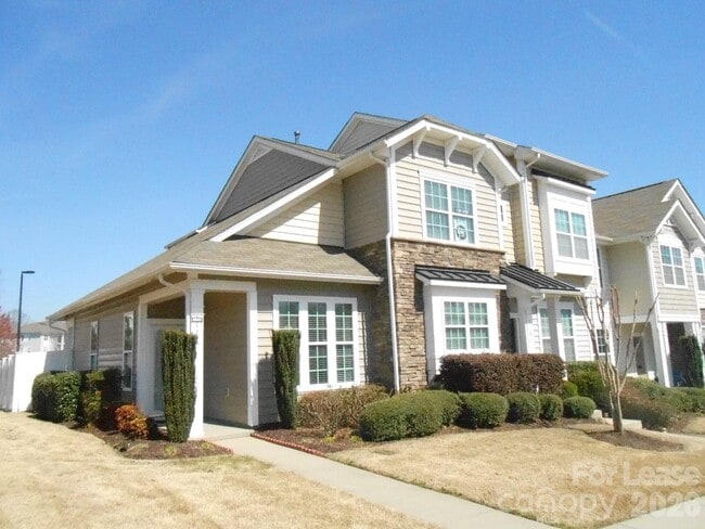 Building Photo - 115 Leyton Loop