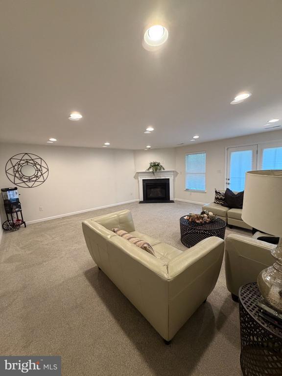 Photo - 200 Iannelli Rd