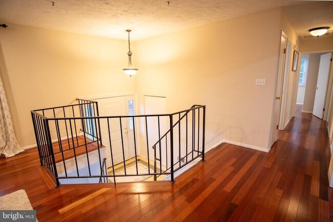 Photo - 10038 Chatelaine Cir