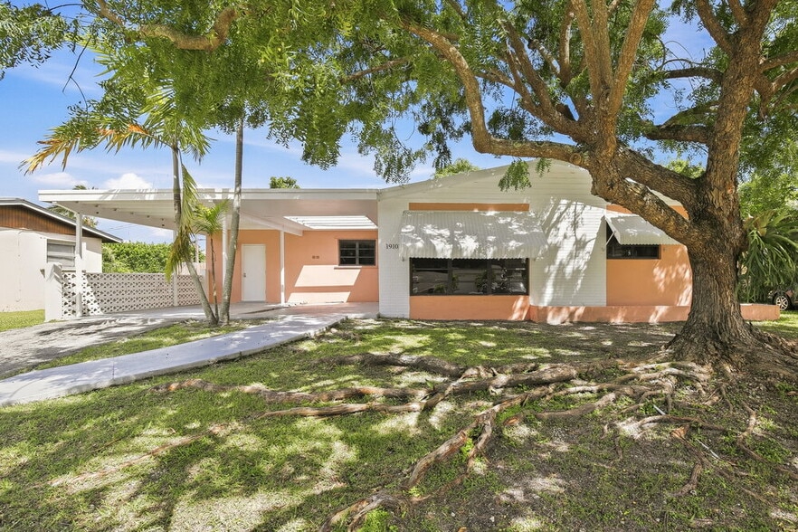 19101 SW 89th Ct