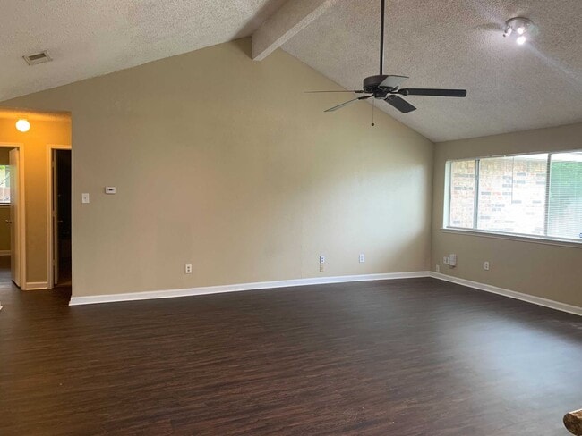 Photo - 2621 Carrington Ln