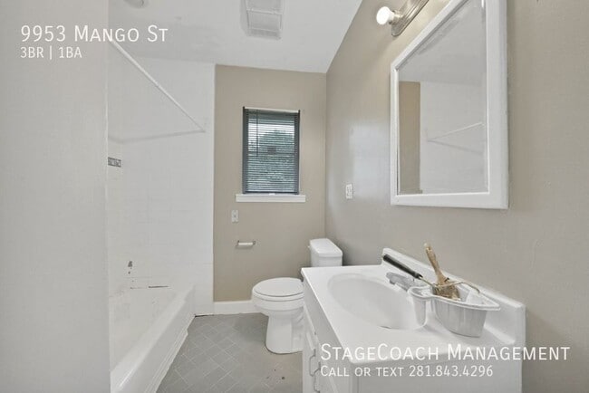 Photo - 9953 Mango St