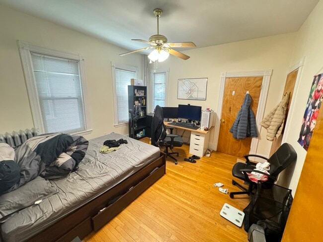 Photo - 1539 Cambridge St Unit 1