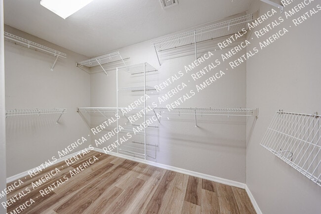 Photo - 7223 N 73rd Dr