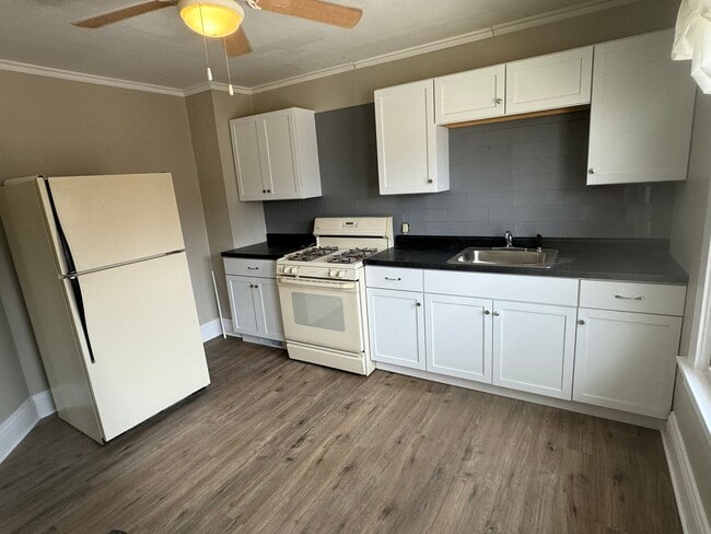 Photo - 711 16th St Unidad 711 Upper