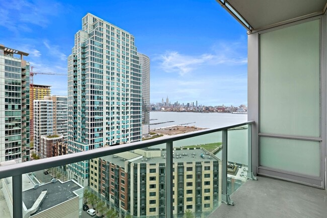 Building Photo - 20 Newport Pkwy Unit 1109