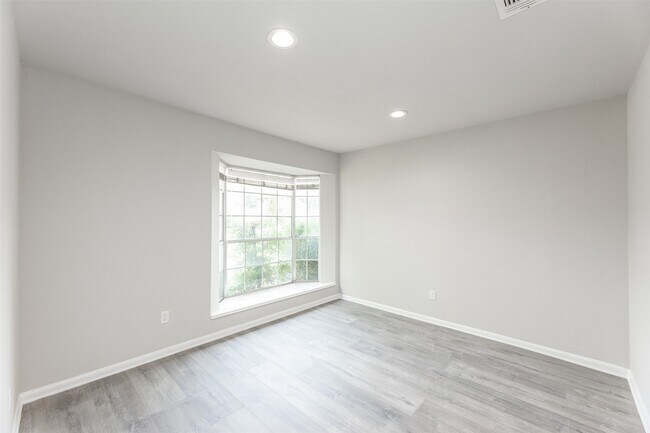 Photo - 21402 Park Royale Dr