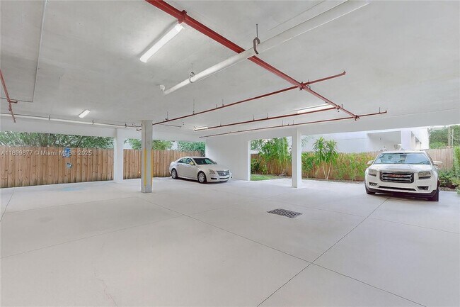 Photo - 519 SW 5th Ave Unit 303