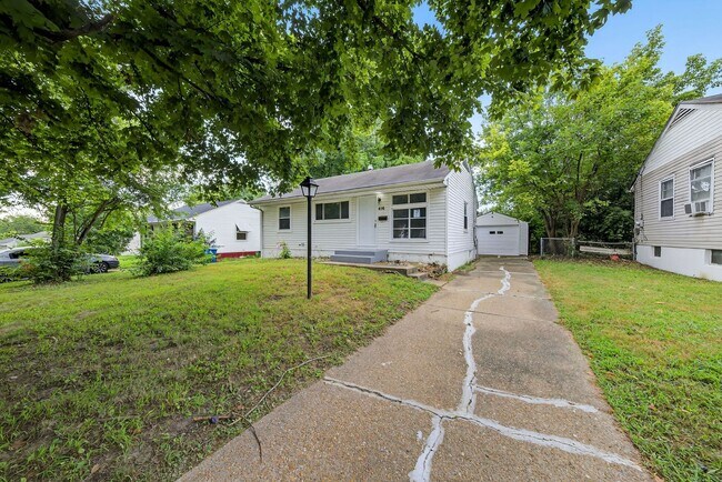 416 Crawford Rd