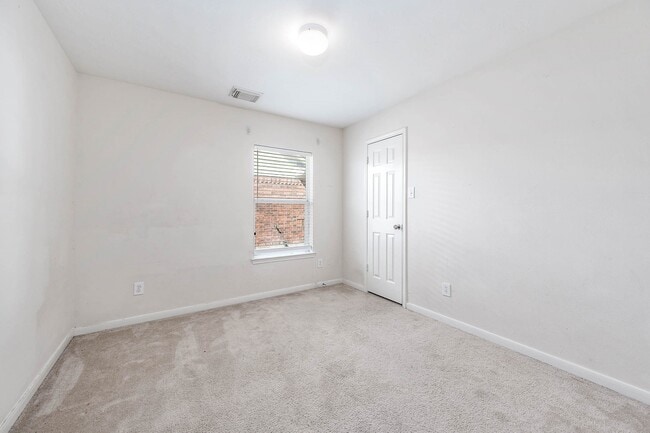 Photo - 7814 Rocky Peak Ln