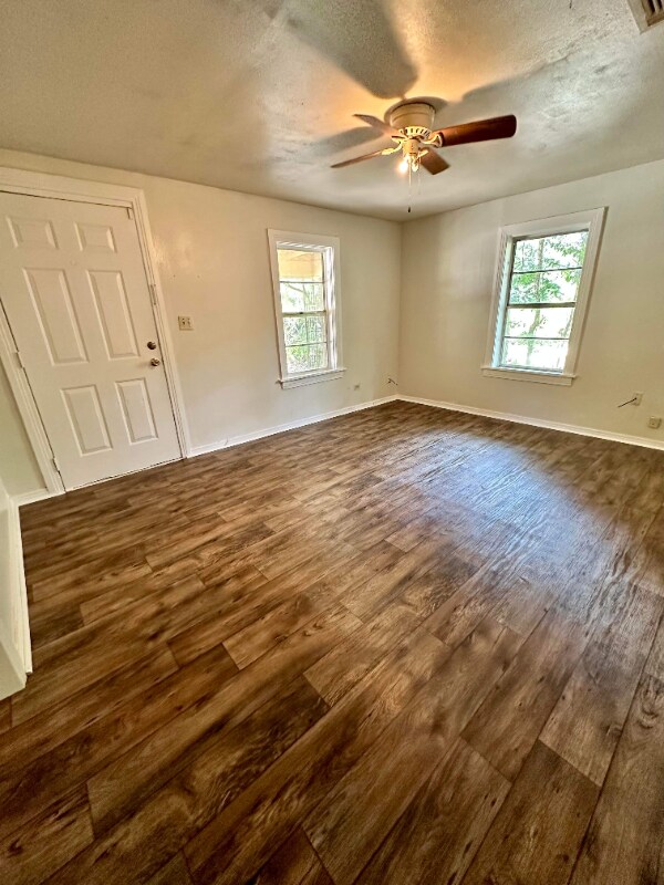 1003 Zavalla St Rental House Rental in Jasper, TX