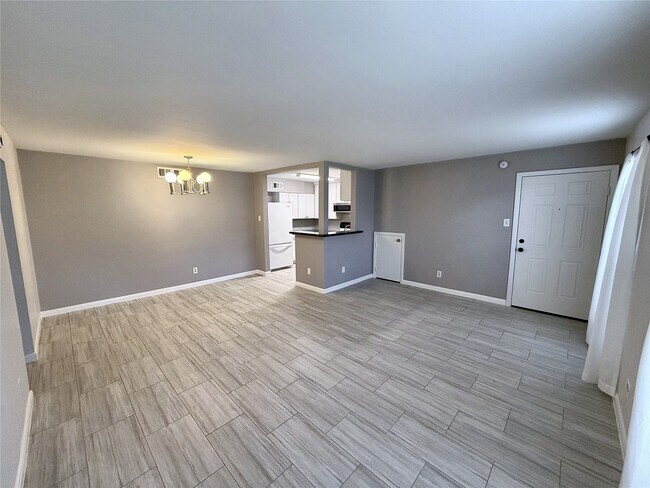 Photo - 9031 Gaylord Dr Unit 135