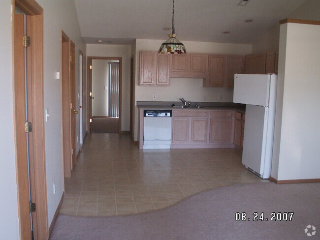 Building Photo - 2375 Meadowpoint Dr Unit 2375-A Meadowpoint Dr. Rental