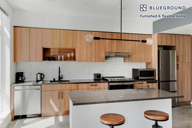 Photo - 104 12th Ave Unidad SI FL4-ID749