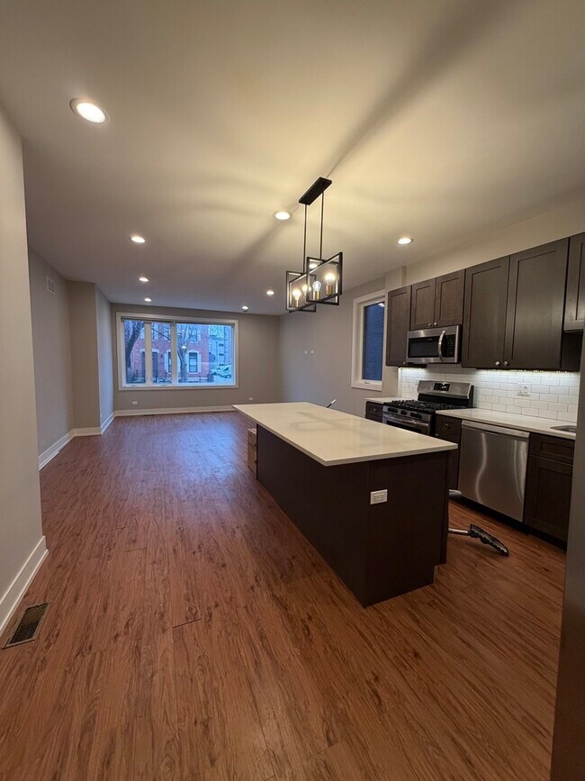 Photo - 215 S Hamilton Ave Unidad 1N