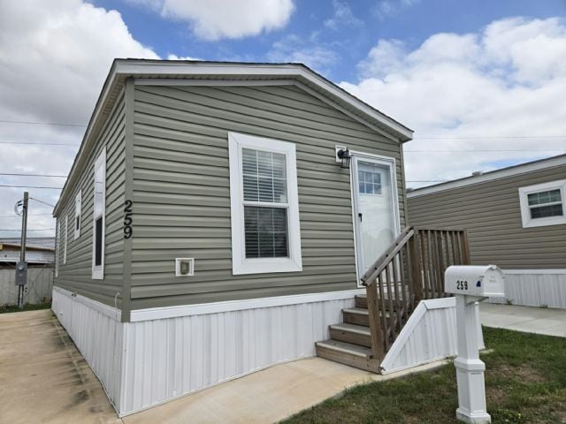 Building Photo - 3301 58th Ave N