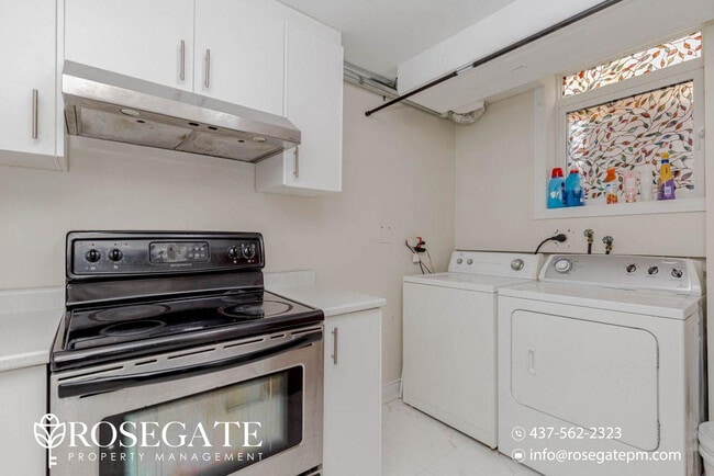 Photo - 1-Bedroom Corner Basement Apartment with Parking – Brampton Unité 2