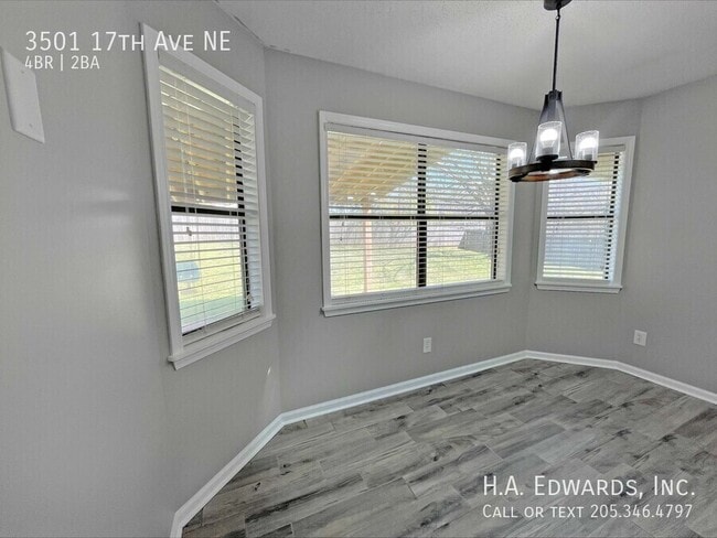 Photo - 3501 17th Ave NE