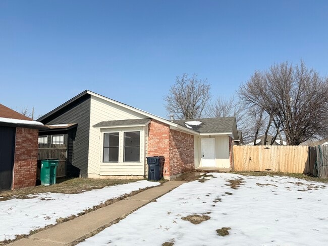 Building Photo - 339 NW 119th St