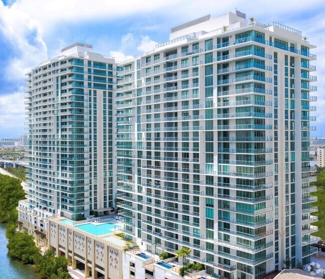 Building Photo - 330 Sunny Isles Blvd Unit 5-2002 Rental