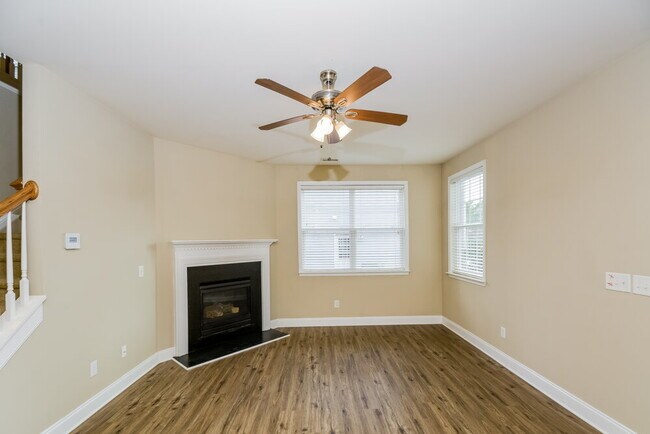 Photo - 674 Averasboro Dr