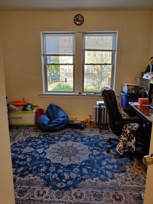 Photo - North Park Renovated Three Bedroom / Two Bathroom Unit 3401B-1