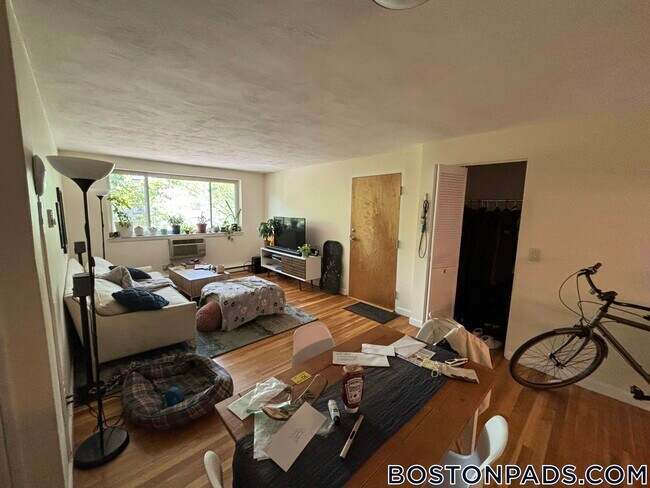 Photo - 39 Englewood Ave Apartamento Unidad 12