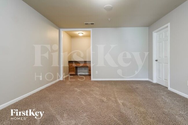 Photo - 3310 Castleberry Village Cir