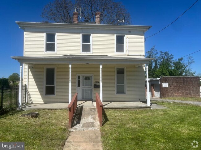 Building Photo - 3706 Old York Rd Unit 1 & 2 Rental