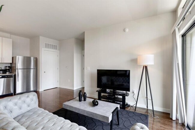 Photo - 299 North Highland Avenue Northeast Unit 3041