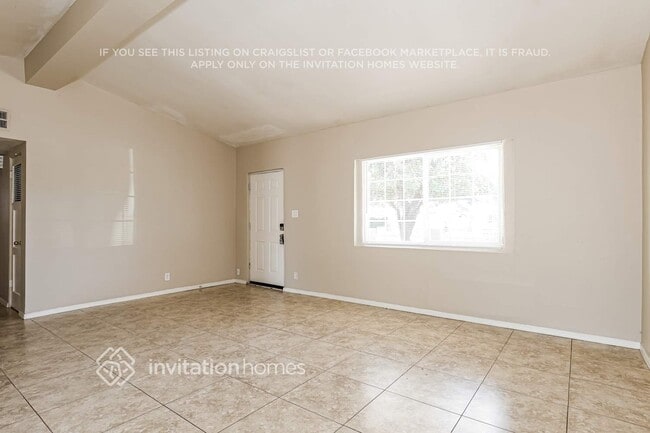 Photo - 3220 E Monte Vista Rd