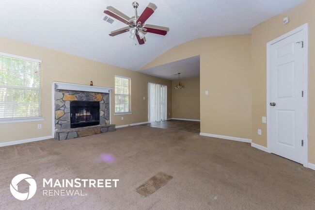 Photo - 6805 Silver Maple Dr