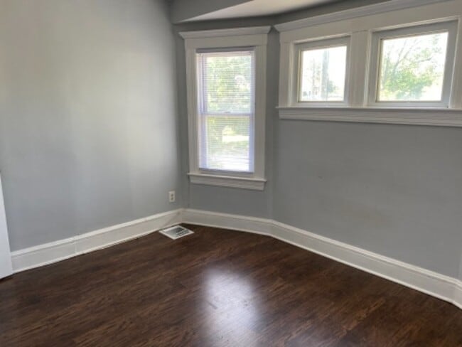 Photo - 1 W Franklin St Unit Apt 2