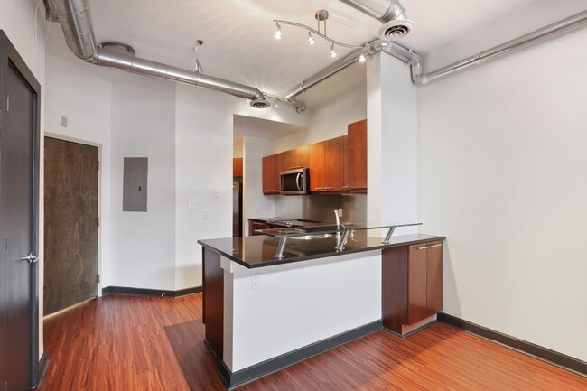 17th Street Lofts