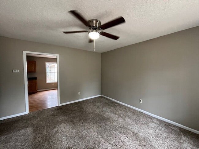 Photo - Renovated 3 Bedroom 1 Bath Home for Rent! with Detached Garage!