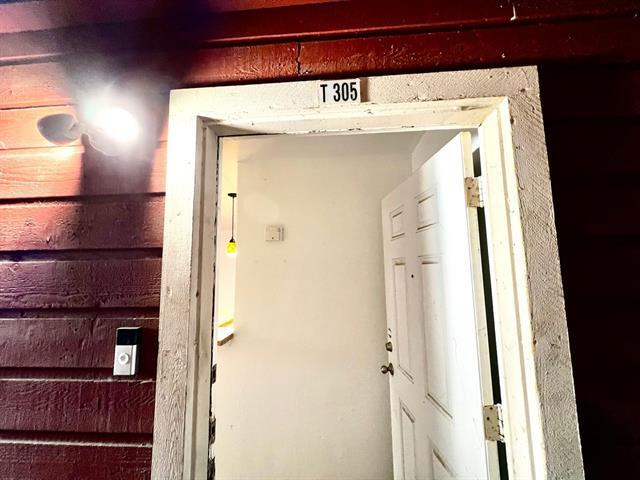 Photo - 9839 Walnut St Unit 305