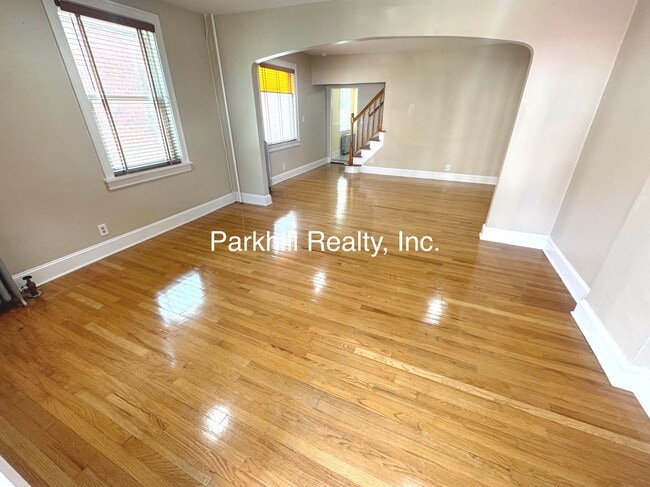 Photo - 24 Pen Argyl St