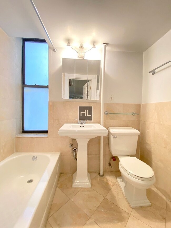 Photo - Barrow Street Unidad 2B