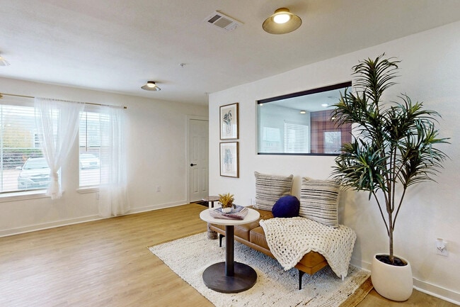 950 office_002 - The Jane at College Station